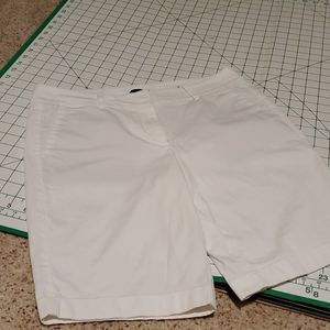 Ann Taylor Signature shorts